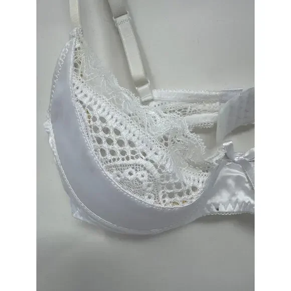 Brand New Frederick's of Hollywood Women's Size 34B White Cameron Bra - Picture 2 of 7